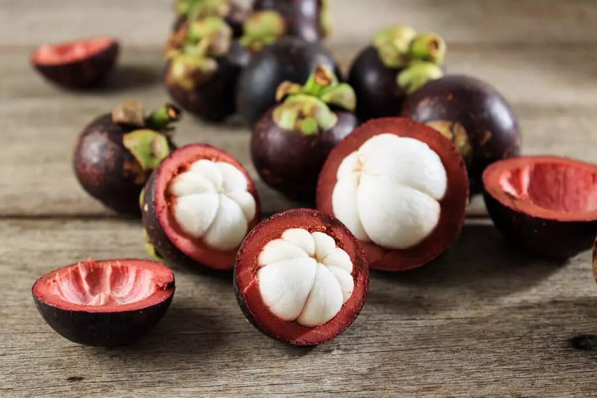 's Hottest Exotic Fruits