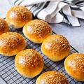 hamburger buns