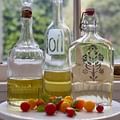 Cooking oil bottle
