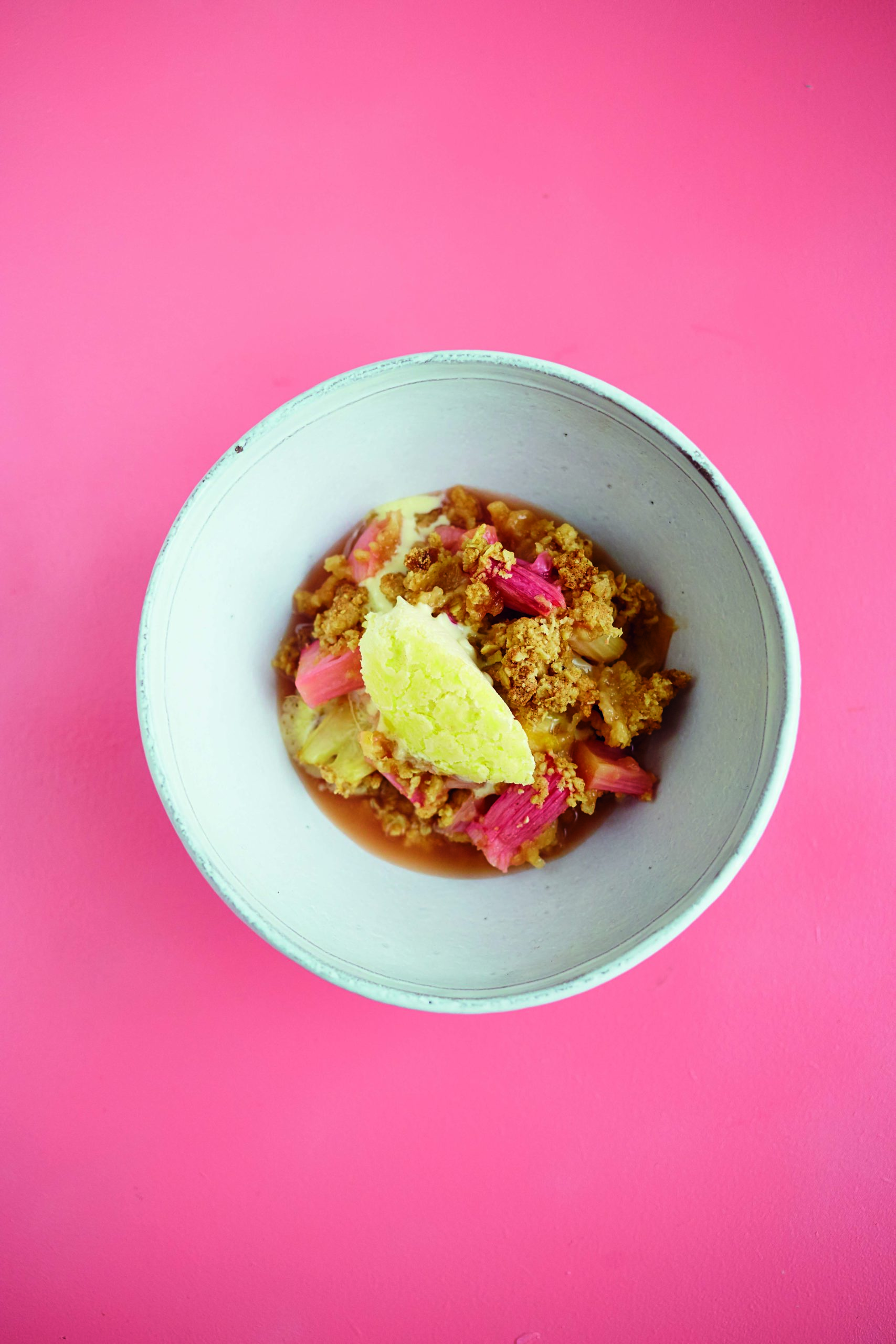 Rhubarb Ginger Crumble Dessert