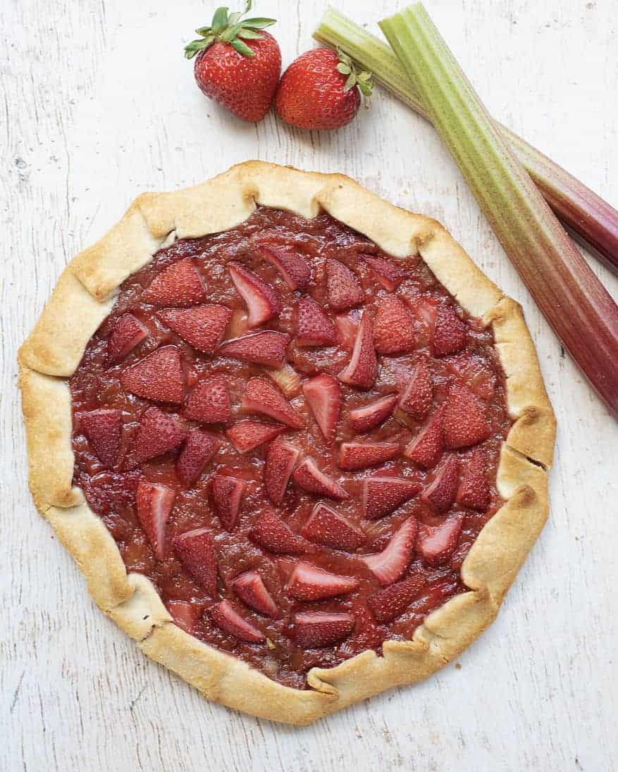 Rhubarb Strawberry Pie Dessert