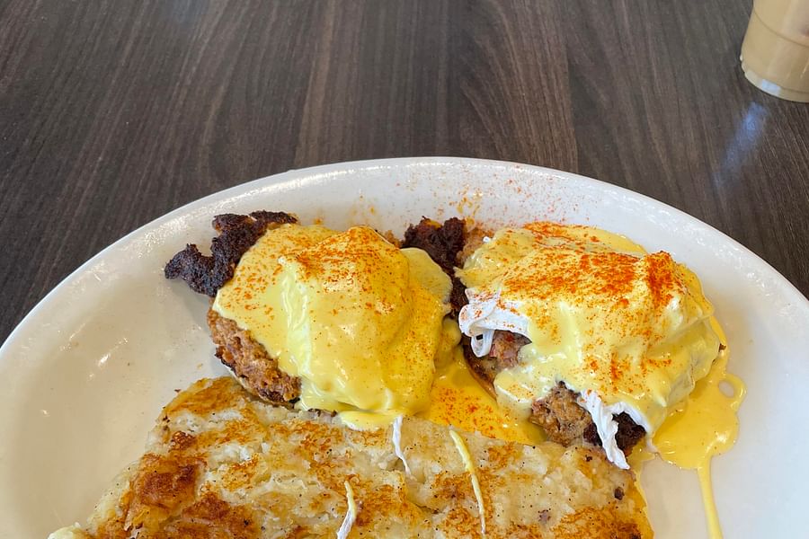 Corned Beef Hash Benedict