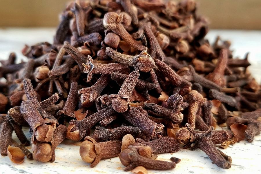 cloves spice